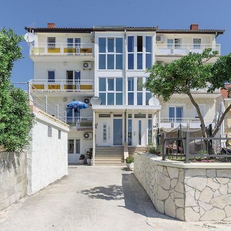 Renic Apartmani Kaštela Eksteriør billede